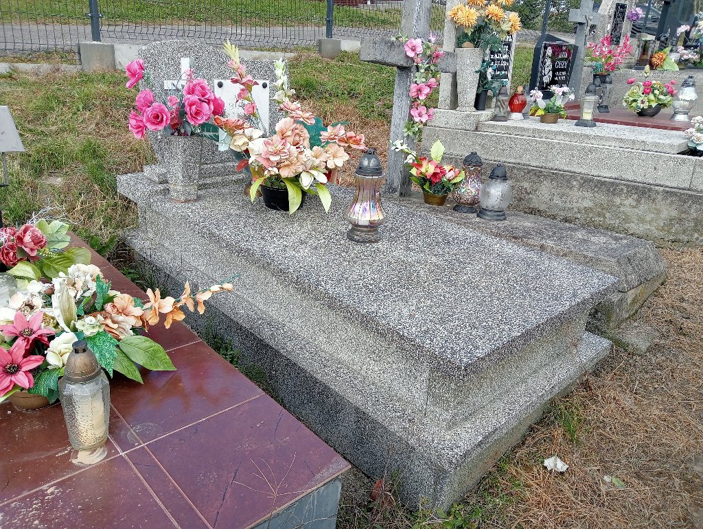 Grób Anna Burek