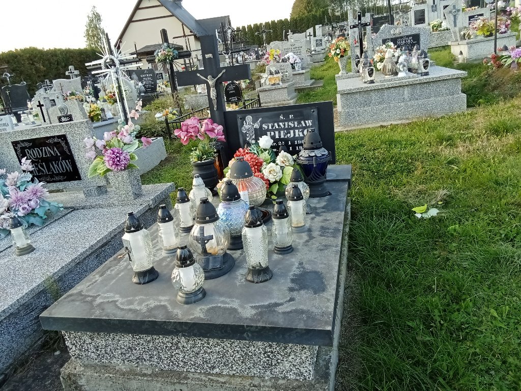Grób Stanisław Piejko