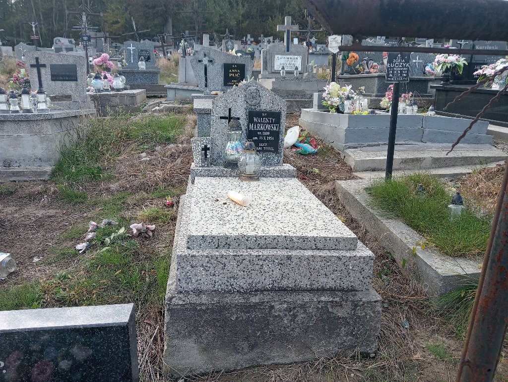 Grób Zdzisław Markowski